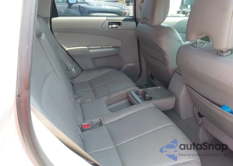 2010 Subaru Forester 2.5X Limited from USA, damaged, VIN JF2SH6DC9AH716604